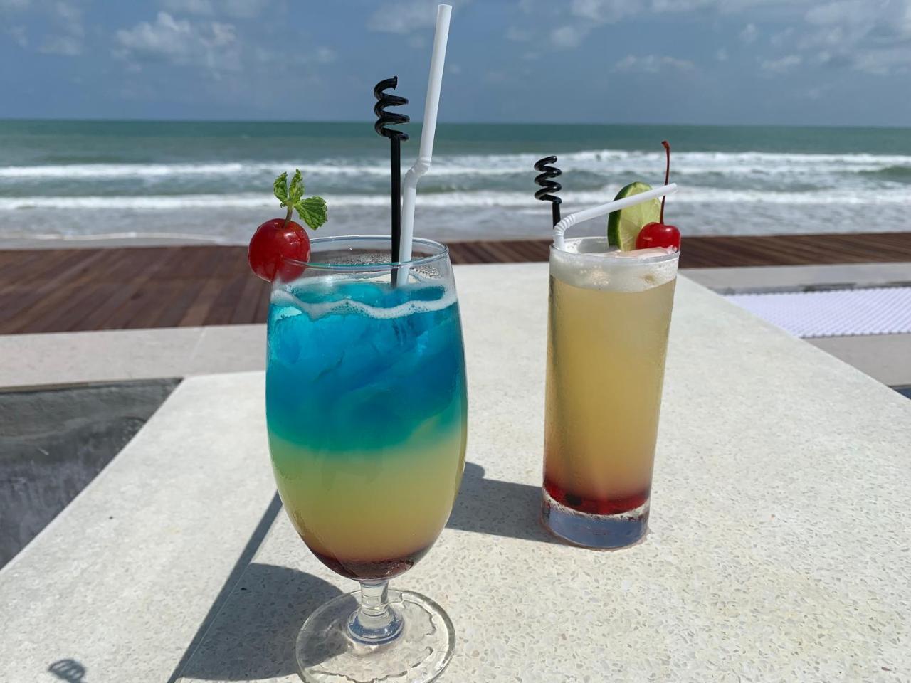 Wis Beach Khanom Exterior foto